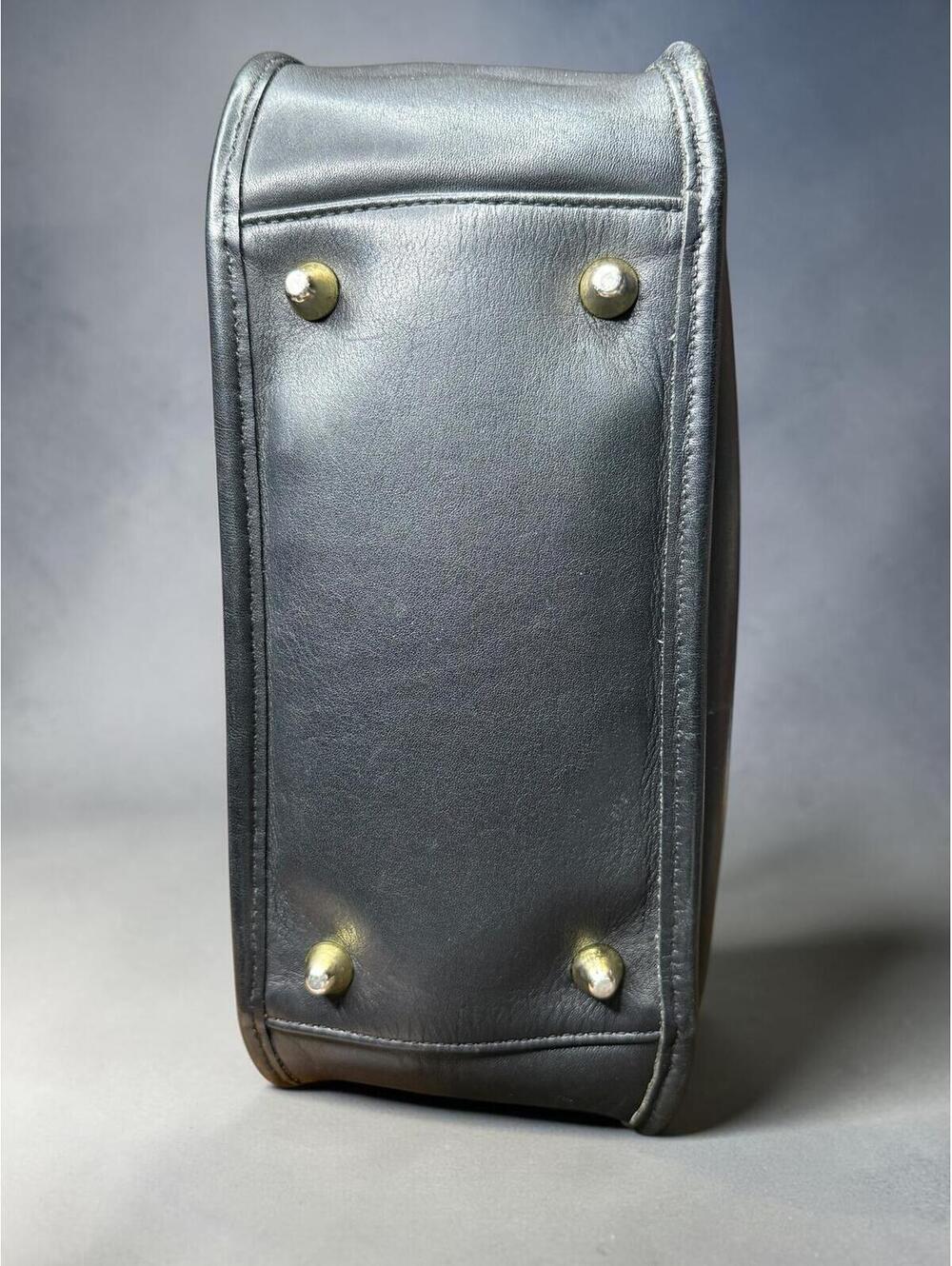 Coach Vintage Legacy Zip 9966 Shoulder Crossbody USA + @roostercuster charm - Picture 9 of 9